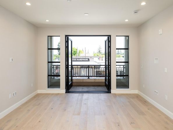 450 First Street 204, Los Altos CA 94022