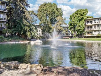 815 N Humboldt Street