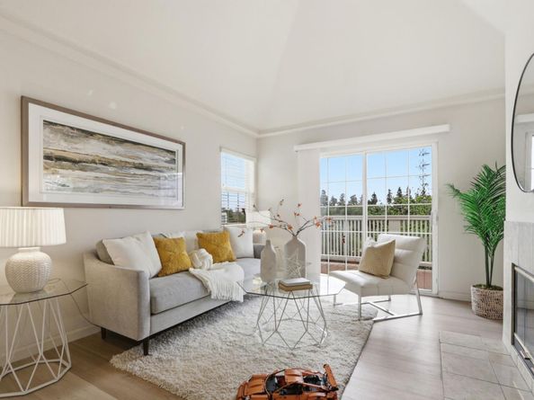 612 Arcadia Terrace 301, Sunnyvale CA 94085