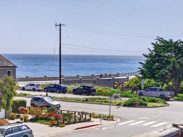 1010 Pelton Avenue, Santa Cruz CA 95060