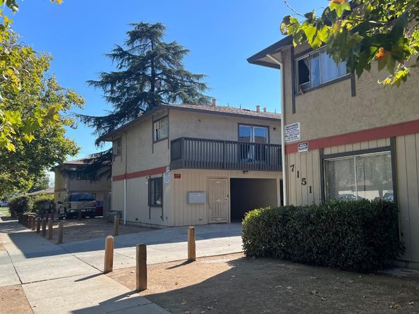 Church, Gilroy CA 95020