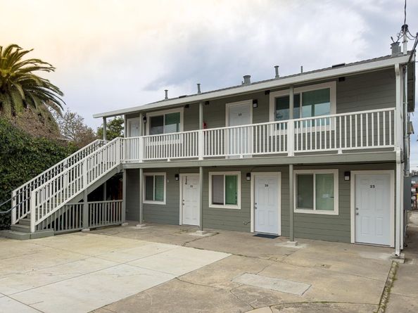 E Cliff, Santa Cruz CA 95062