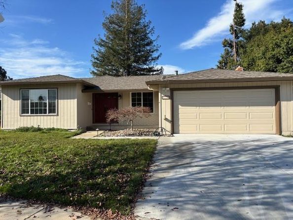 939 Sapphire Court, San Jose CA 95136