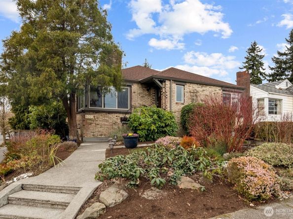 8001 23rd Avenue NW, Seattle WA 98117