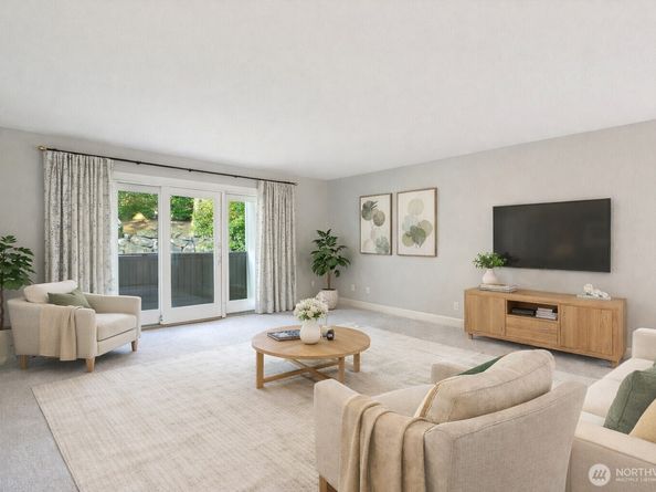 8025 234th Street SW 116, Edmonds WA 98026