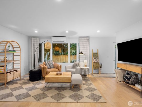 1519 5th Avenue W 2, Seattle WA 98119