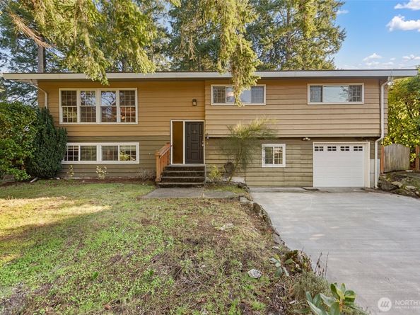 20310 5th Avenue NW, Shoreline WA 98177
