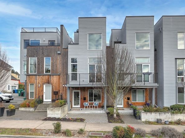 6404 28th Avenue NW, Seattle WA 98107