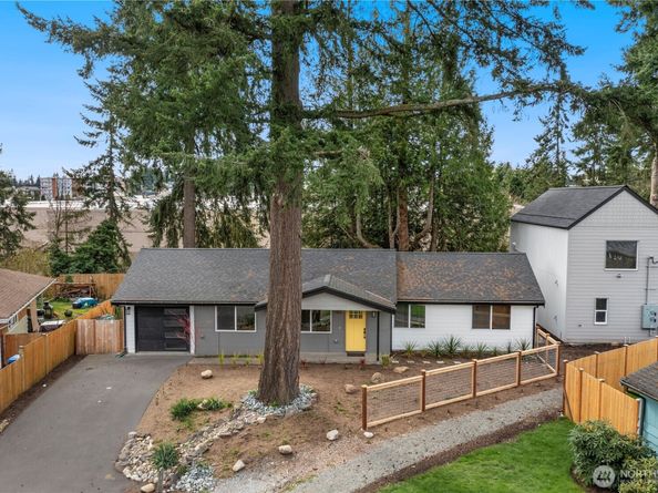 1402 N 136th Street, Seattle WA 98133