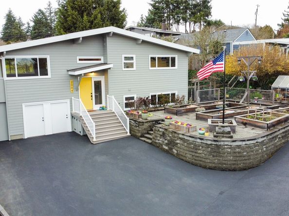 2004 SW 117th Place, Burien WA 98146