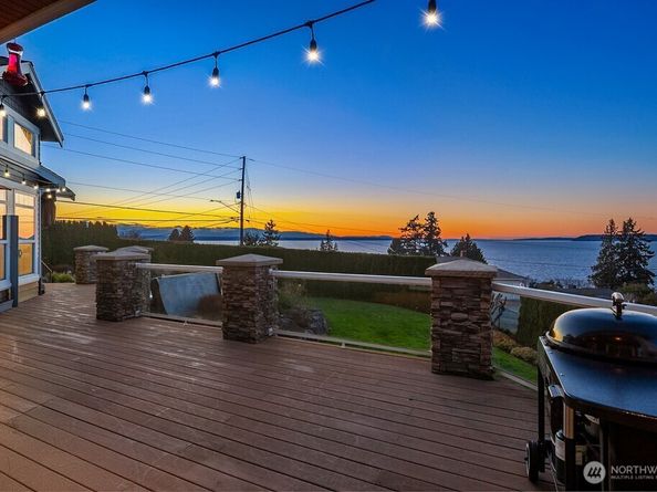 17003 Talbot Road, Edmonds WA 98026