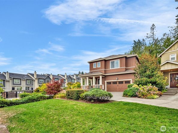 1705 NE Falls Dr, Issaquah WA 98029