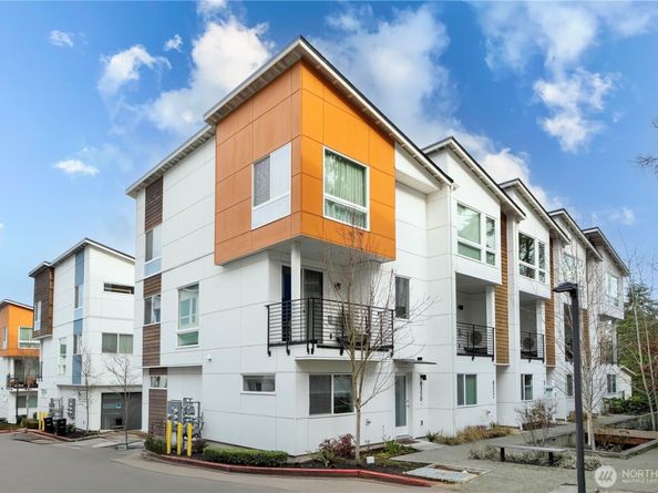 8554 22nd Place NE, Seattle WA 98115