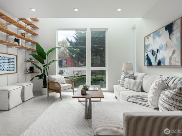 833 S Cloverdale Street A, Seattle WA 98108