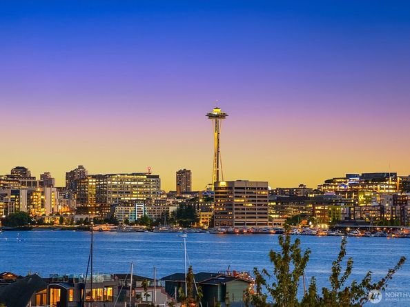 2236 Fairview Avenue E B, Seattle WA 98102