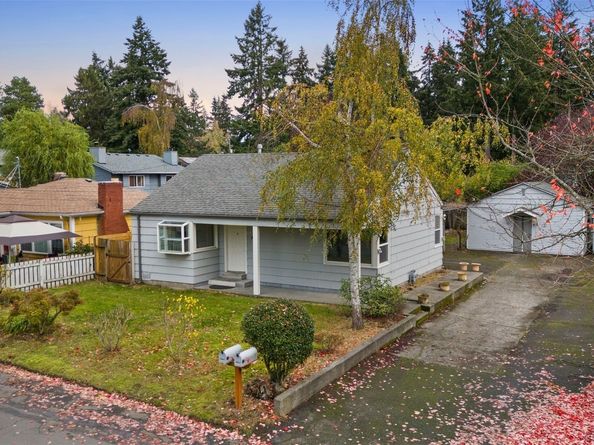 14516 Dayton Avenue N, Shoreline WA 98133