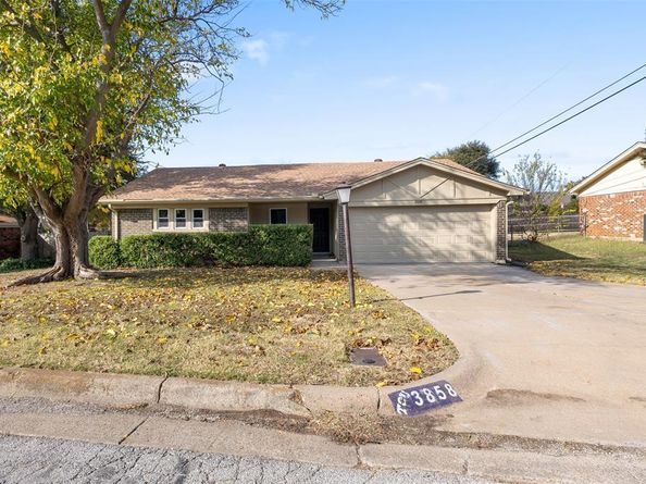 3858  Cartist Drive , Fort Worth Texas 76116