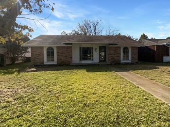 1426  Whiteoak Drive 