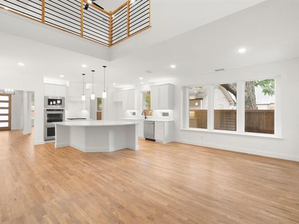 848  Northwood Road , Fort Worth Texas 76107