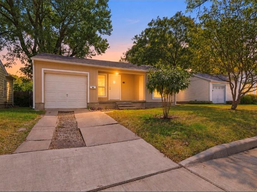 913  Tamara Lane , Grand Prairie Texas 75051