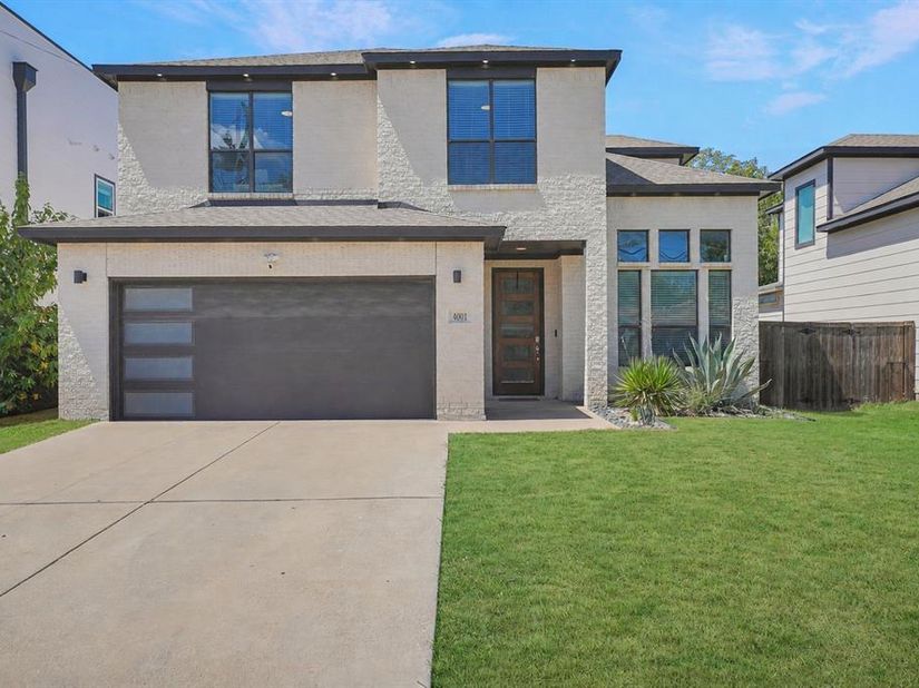 4001  Abilene Street , Dallas Texas 75212