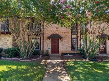 1821 E Grauwyler Road 