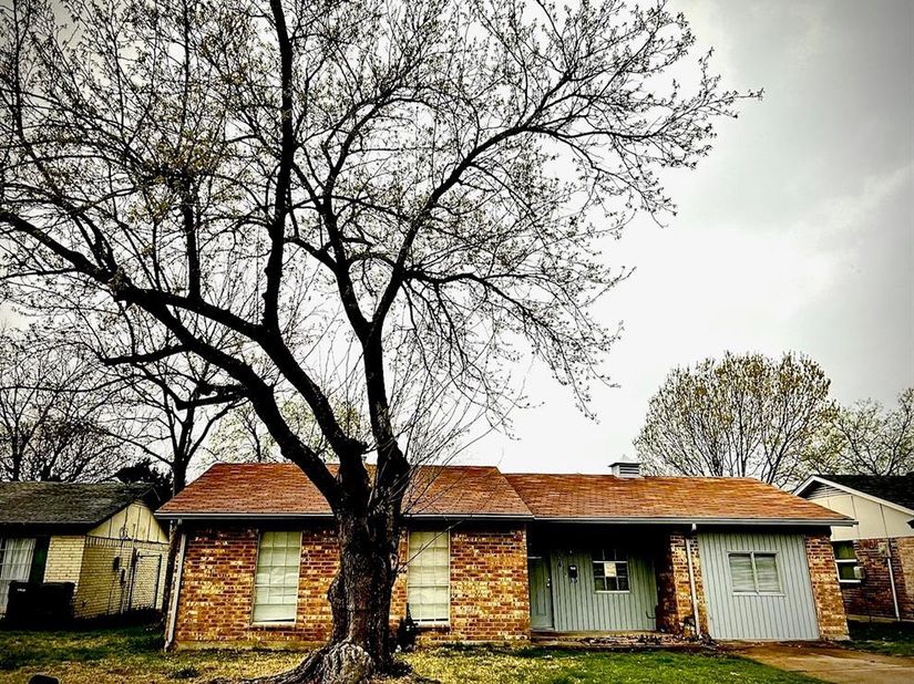834  Quebec Drive , Garland Texas 75040
