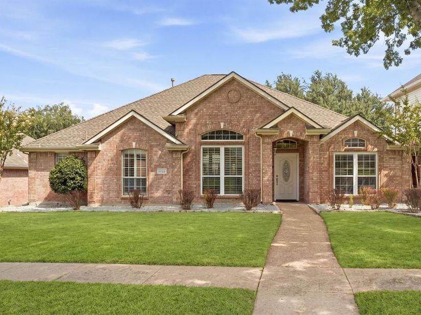 3723  White River Drive , Dallas Texas 75287
