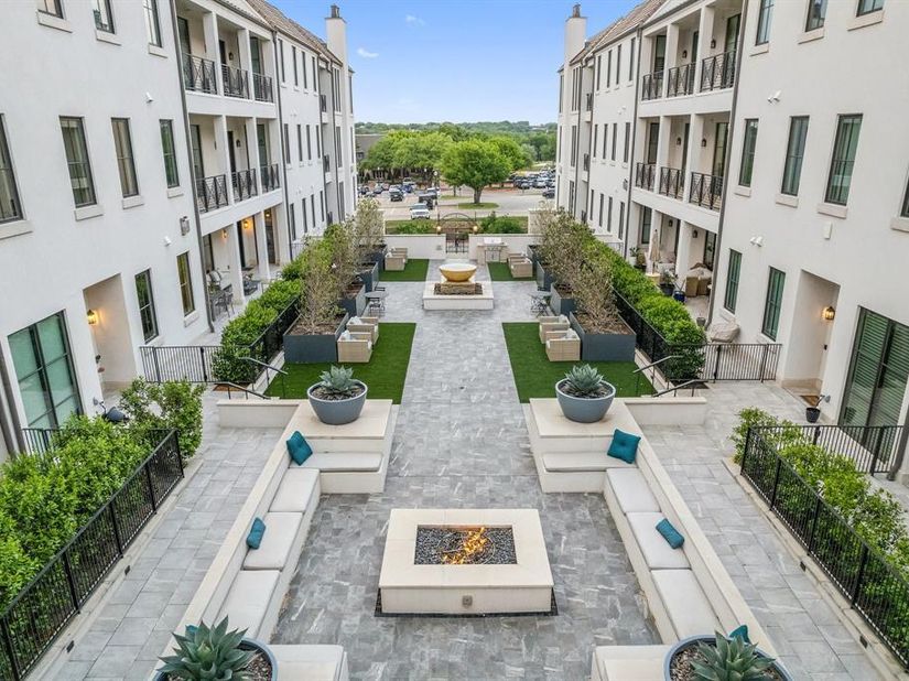 5270  Town And Country Boulevard  233, Frisco Texas 75034