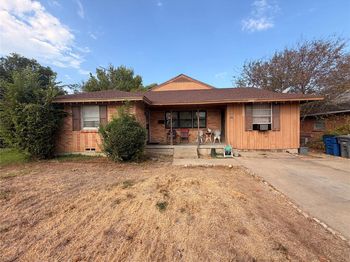 5725  Lazy River Drive 