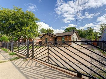 554  Pleasant Vista Drive 