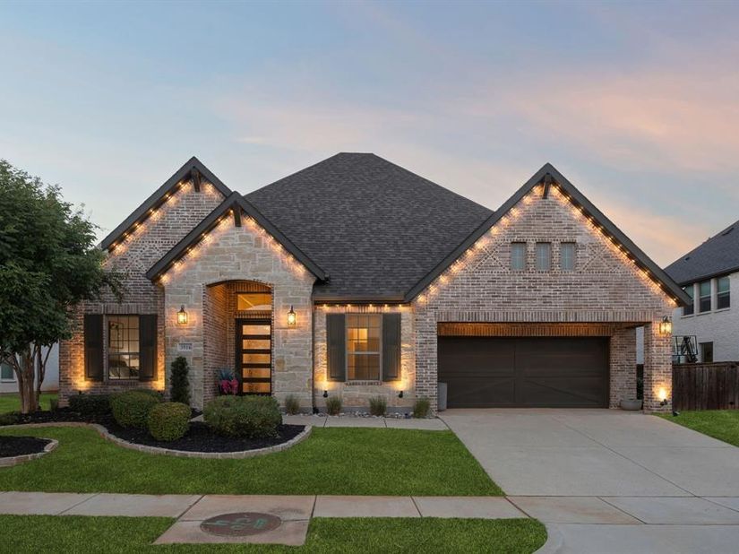 3916  Petrus Boulevard , Colleyville Texas 76034
