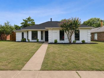 1406  Petunia Drive 