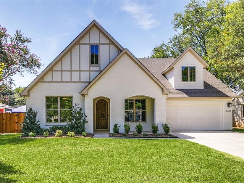 6333  Locke Avenue , Fort Worth Texas 76116