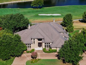 5916  Forest Highlands Drive 