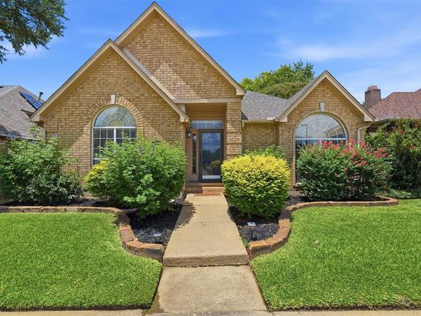 313  Pecos Trail , Irving Texas 75063