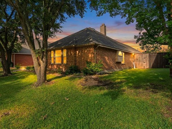 4601  Carlton Drive , Garland Texas 75043