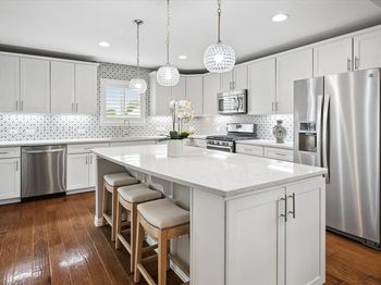 2306  Feathering Drive 
