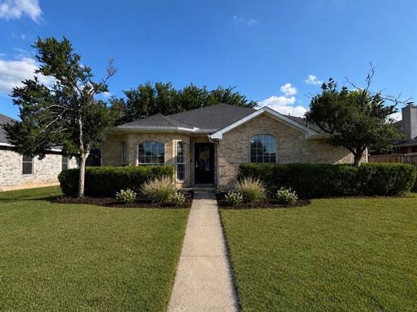 706  Crenshaw Drive , Cedar Hill Texas 75104
