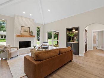 2202  Silver Holly Lane 