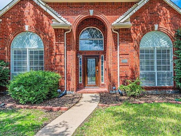 12000  Covington Lane , Frisco Texas 75035