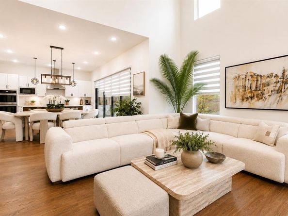 713  Wayne Street , Dallas Texas 75223