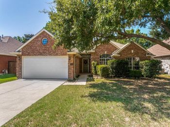 609  Oak Hollow Lane 