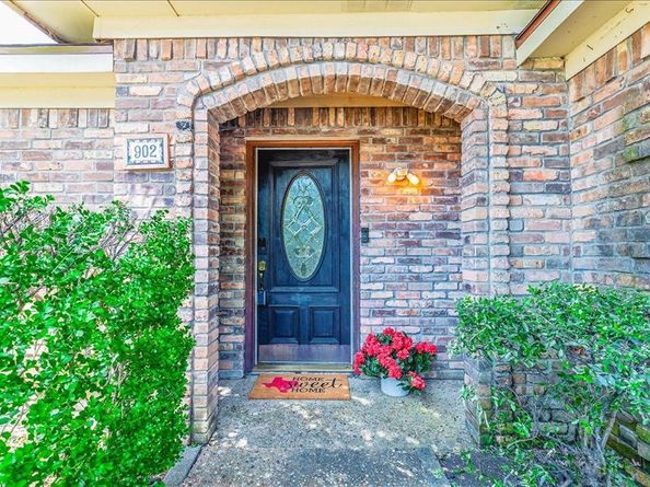 902 N Allen Heights Drive , Allen Texas 75002