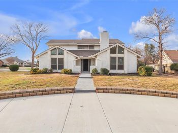 600  Flintridge Court 