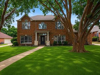 634  Meadowcrest Drive 