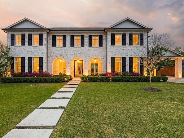 6711  Robin Road , Dallas Texas 75209