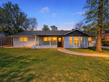 1305 W Grauwyler Road 