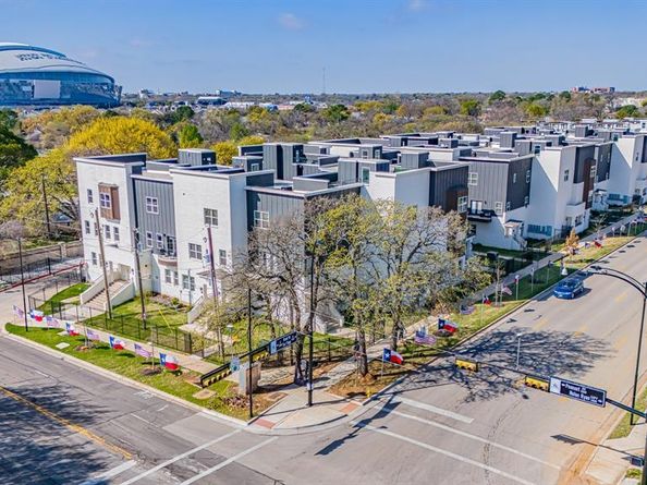 1219  Beaconsfield Lane  905, Arlington Texas 76011