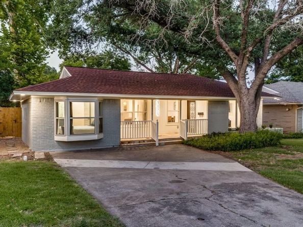 9026  Livenshire Drive , Dallas Texas 75238